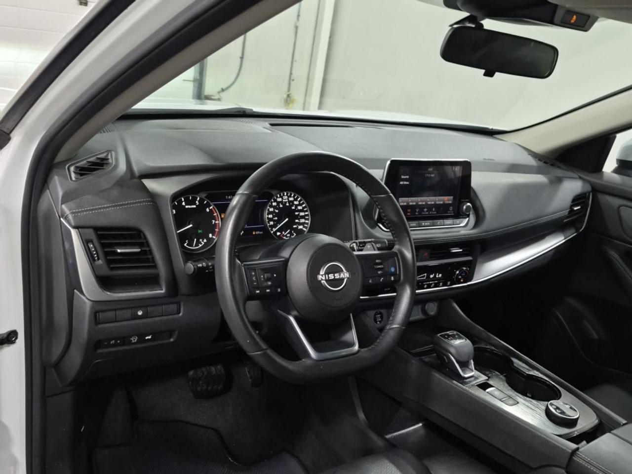 2024 Nissan Rogue AWD SV Moonroof Photo