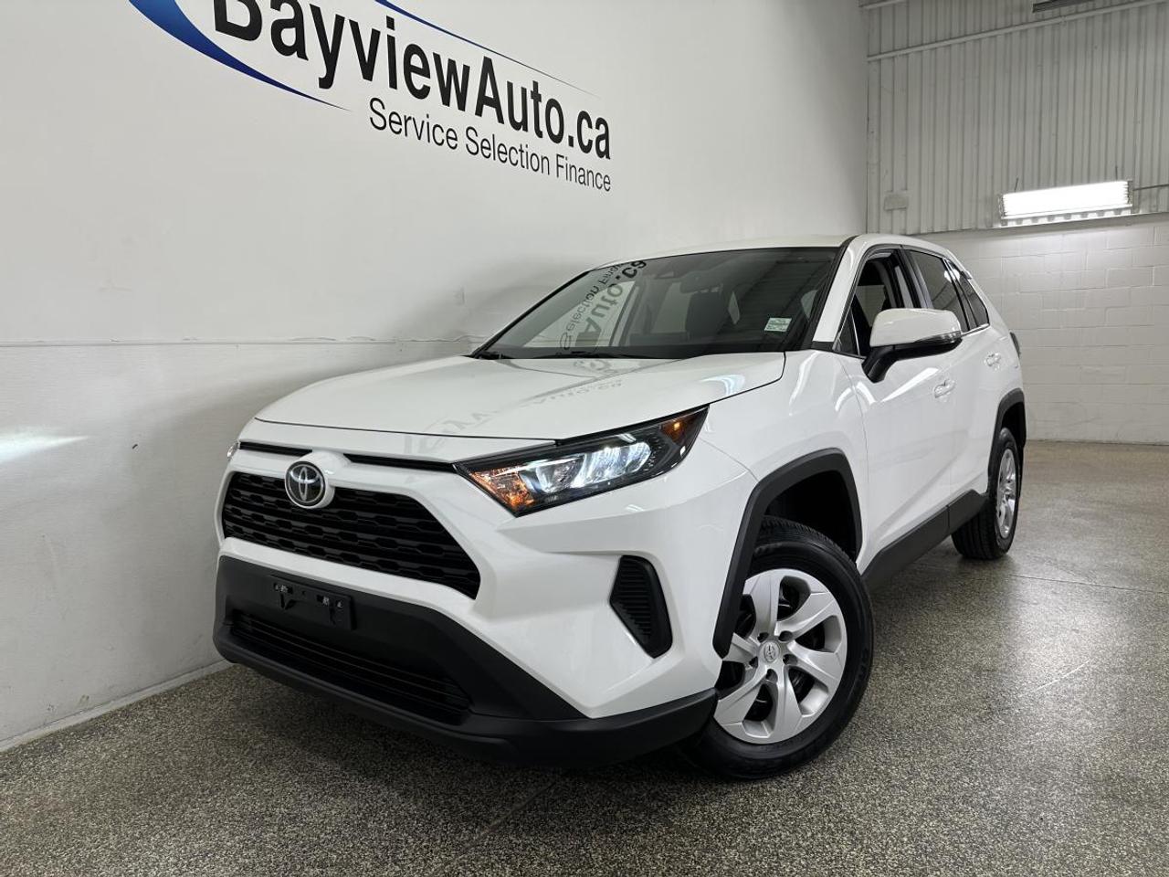 2025 Toyota RAV4 LE AWD Photo