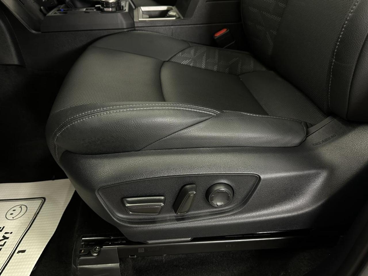 2025 Toyota Tacoma 4x4 Double Cab Auto SB Photo