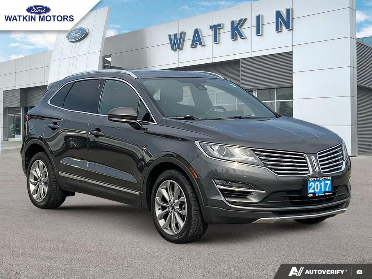 2017 Lincoln MKC Reserve AWD Photo6