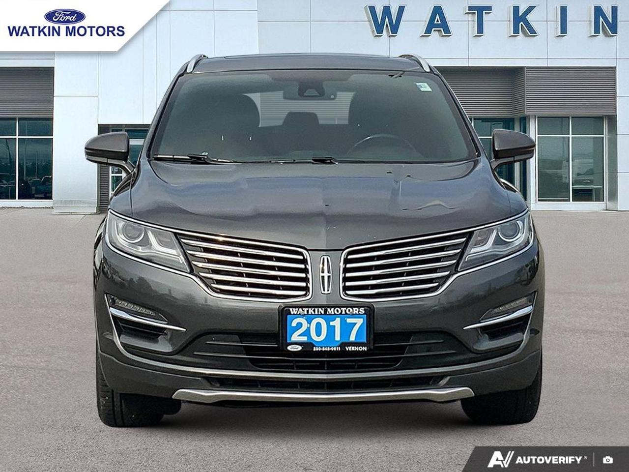 2017 Lincoln MKC Reserve AWD Photo7