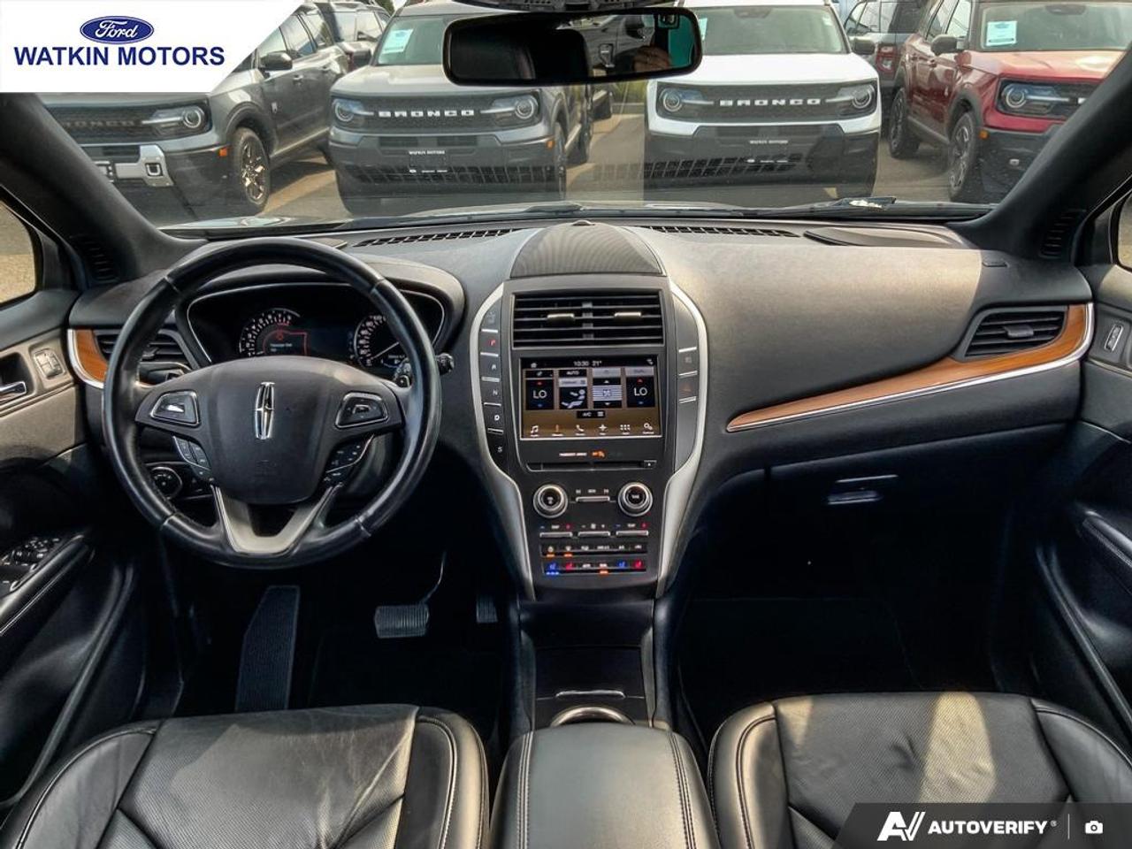 2017 Lincoln MKC Reserve AWD Photo26