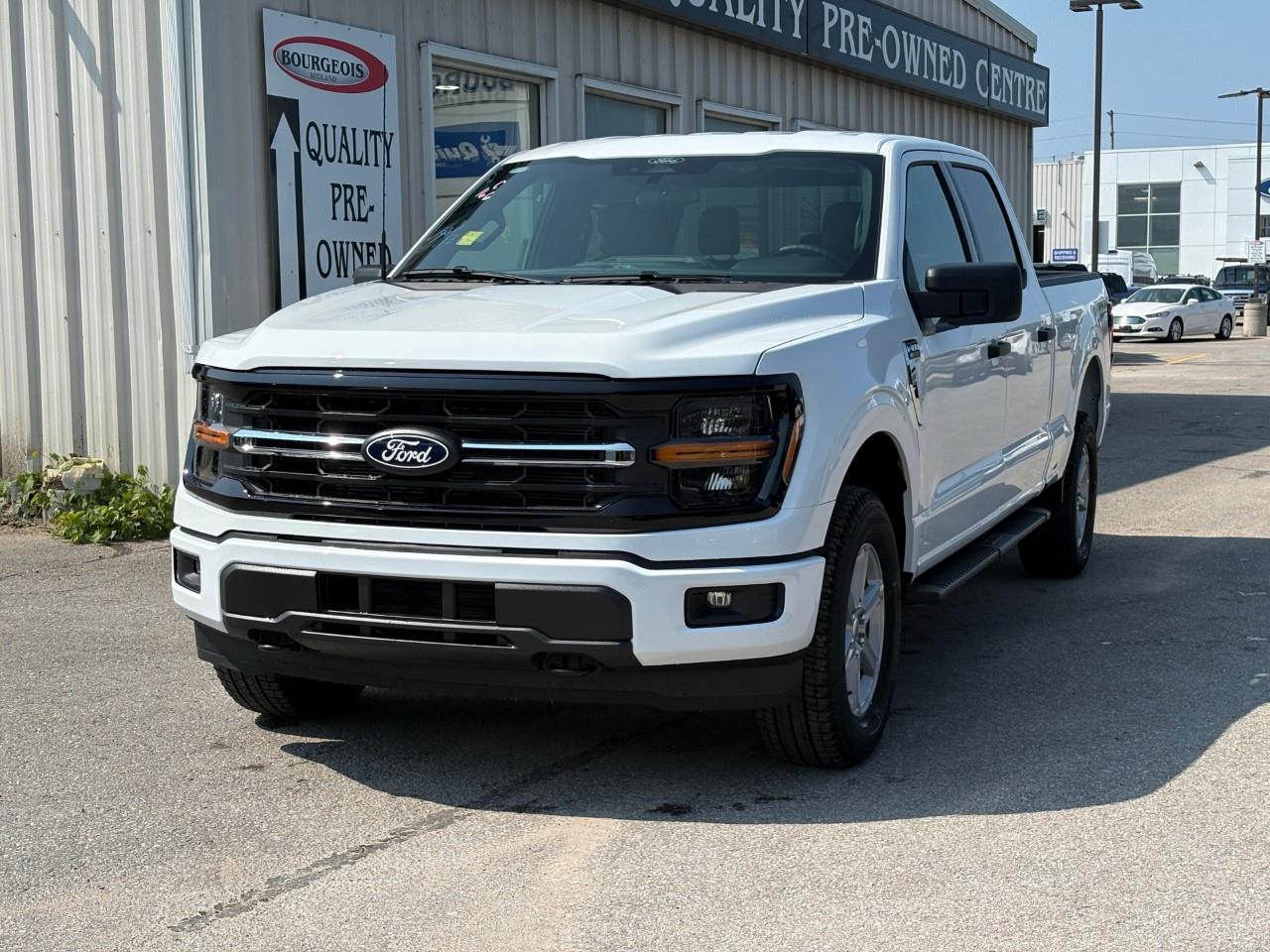 2026 Ford F-150 XLT 4WD SuperCrew 6.5' Box Photo2