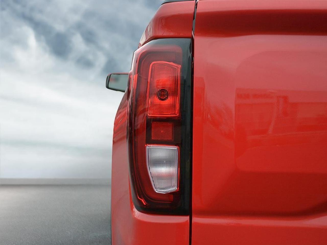 2026 GMC Sierra 1500 Crew Cab Short Box 4-Wheel Drive Elevation Photo