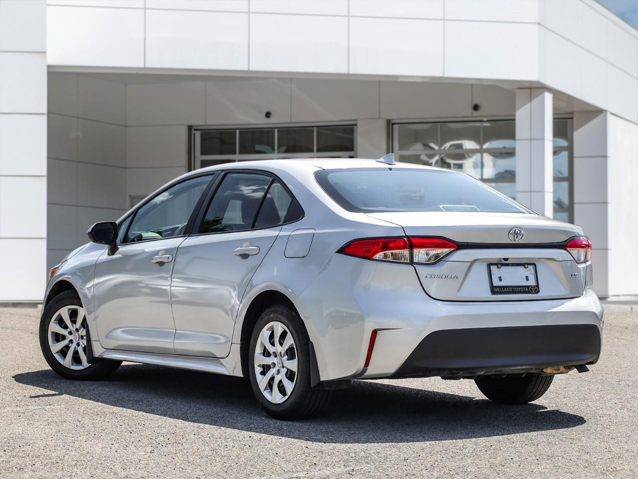 2024 Toyota Corolla LE Photo