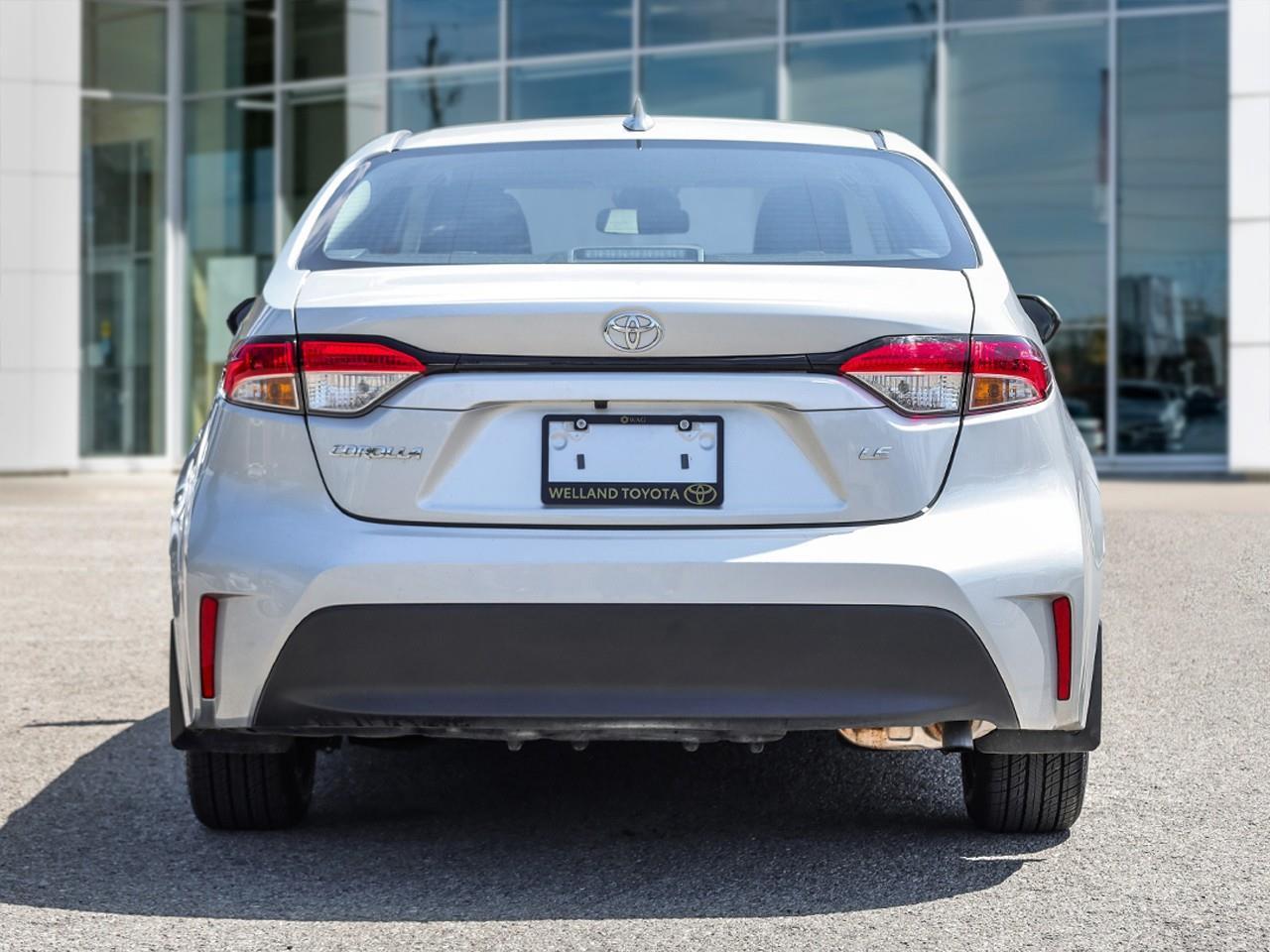 2024 Toyota Corolla LE Photo