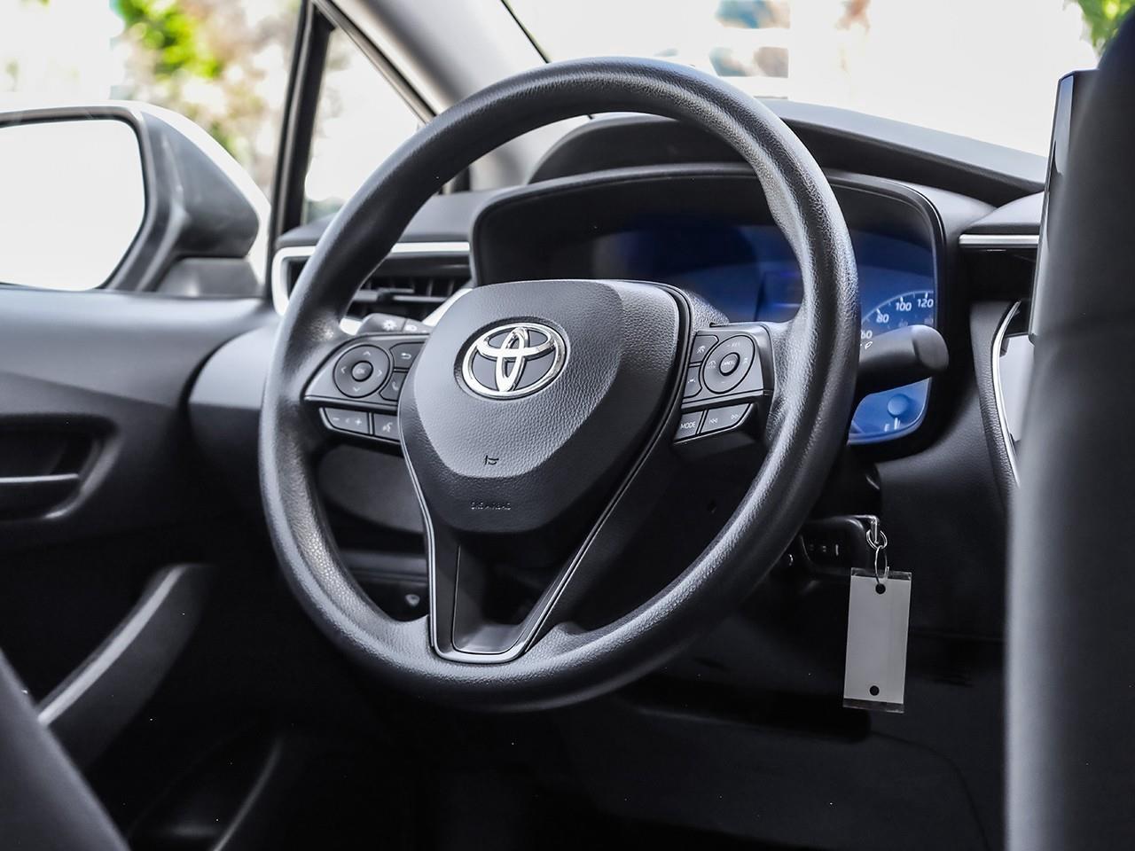 2024 Toyota Corolla LE Photo