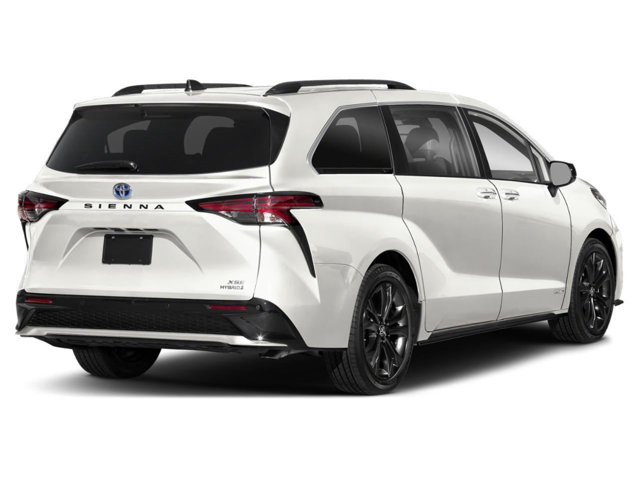 2021 Toyota Sienna XSE 7-Passenger Photo
