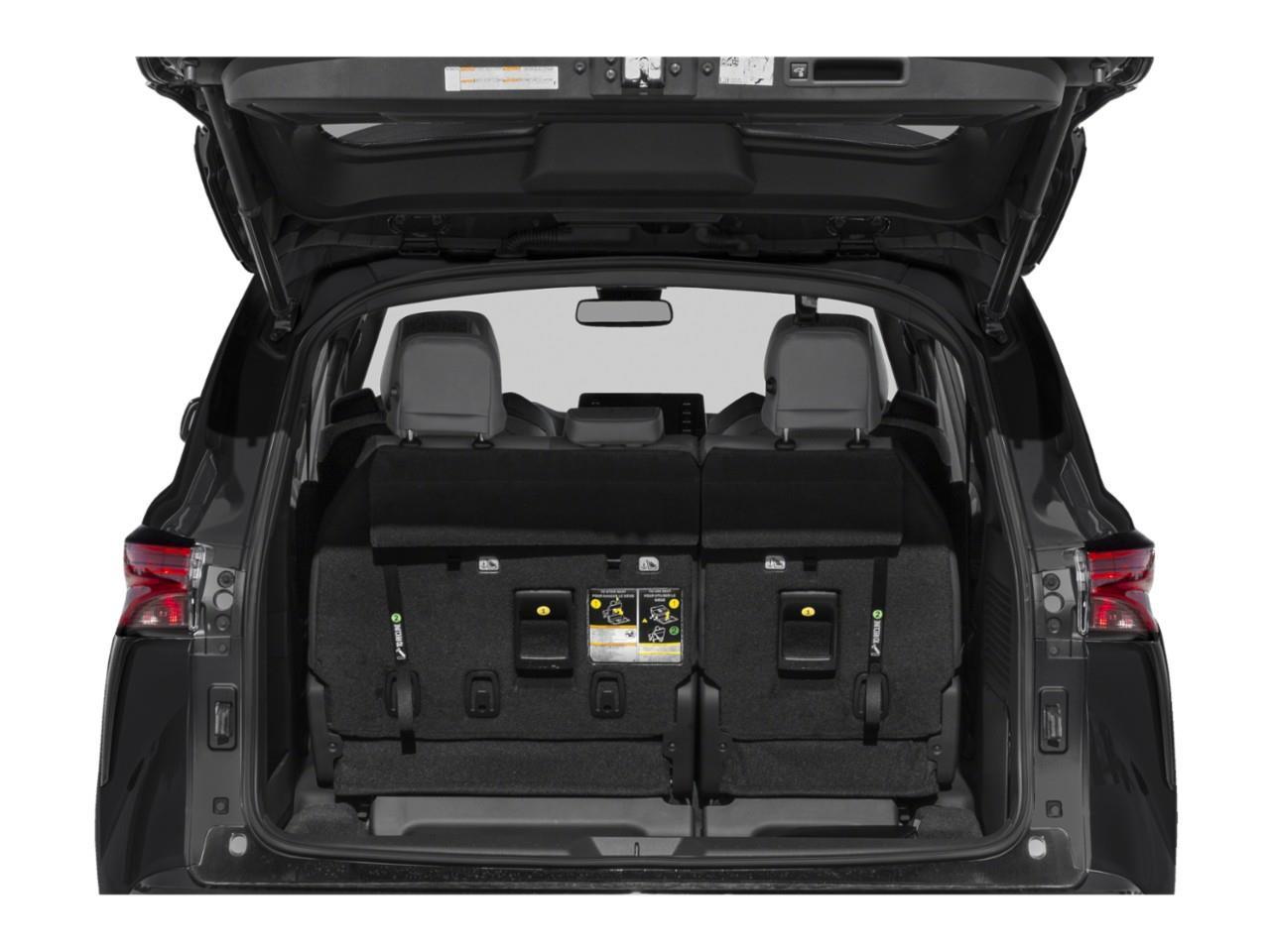 2021 Toyota Sienna XSE 7-Passenger Photo