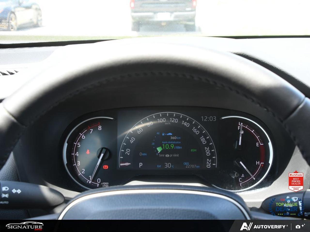 2024 Toyota RAV4 XLE AWD No Accident Sunroof Carplay BSM Photo