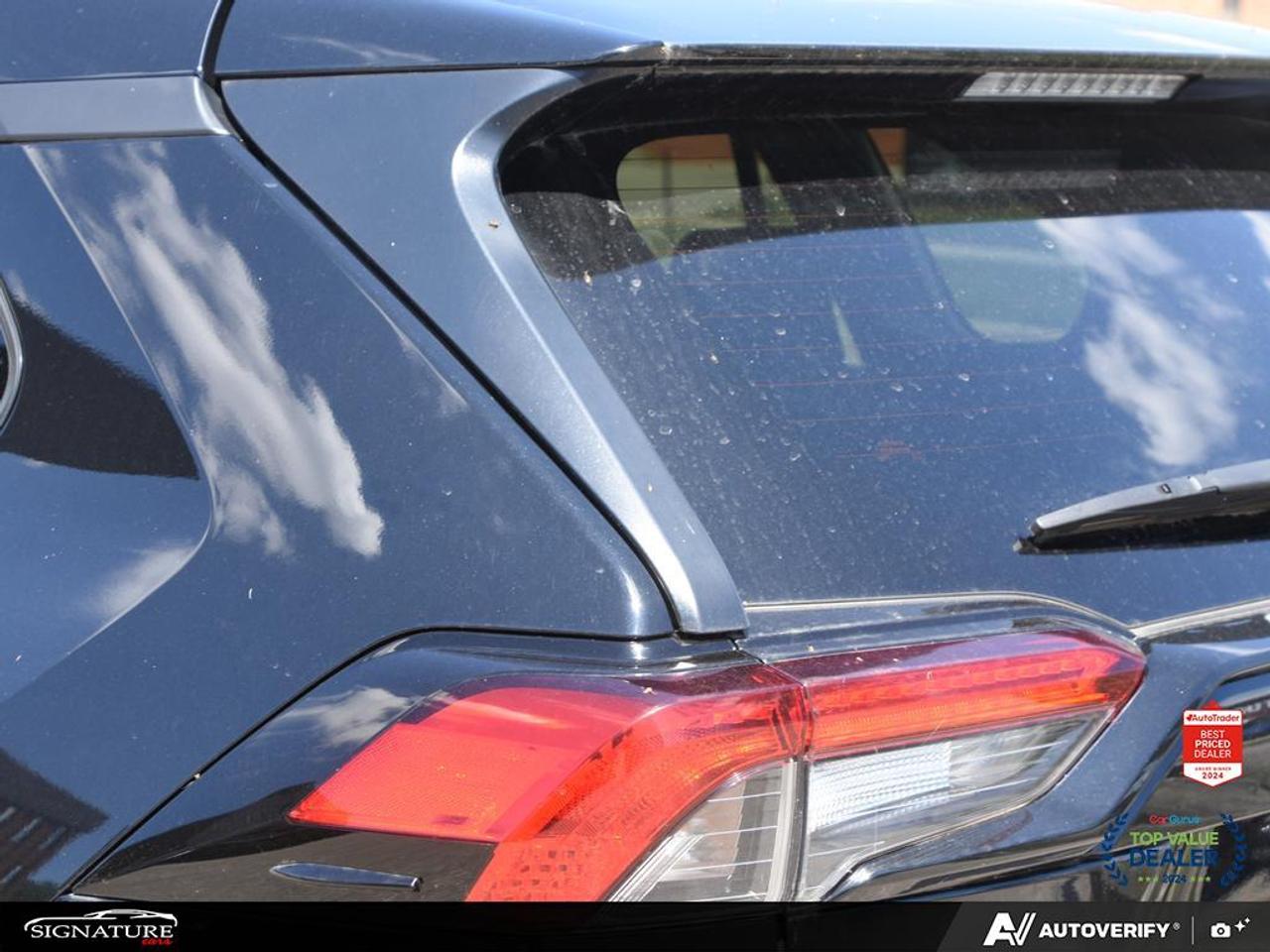 2024 Toyota RAV4 XLE AWD No Accident Sunroof Carplay BSM Photo