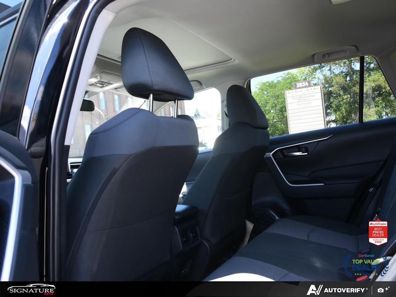 2025 Toyota RAV4 XLE AWD No Accident Sunroof Carplay BSM Photo