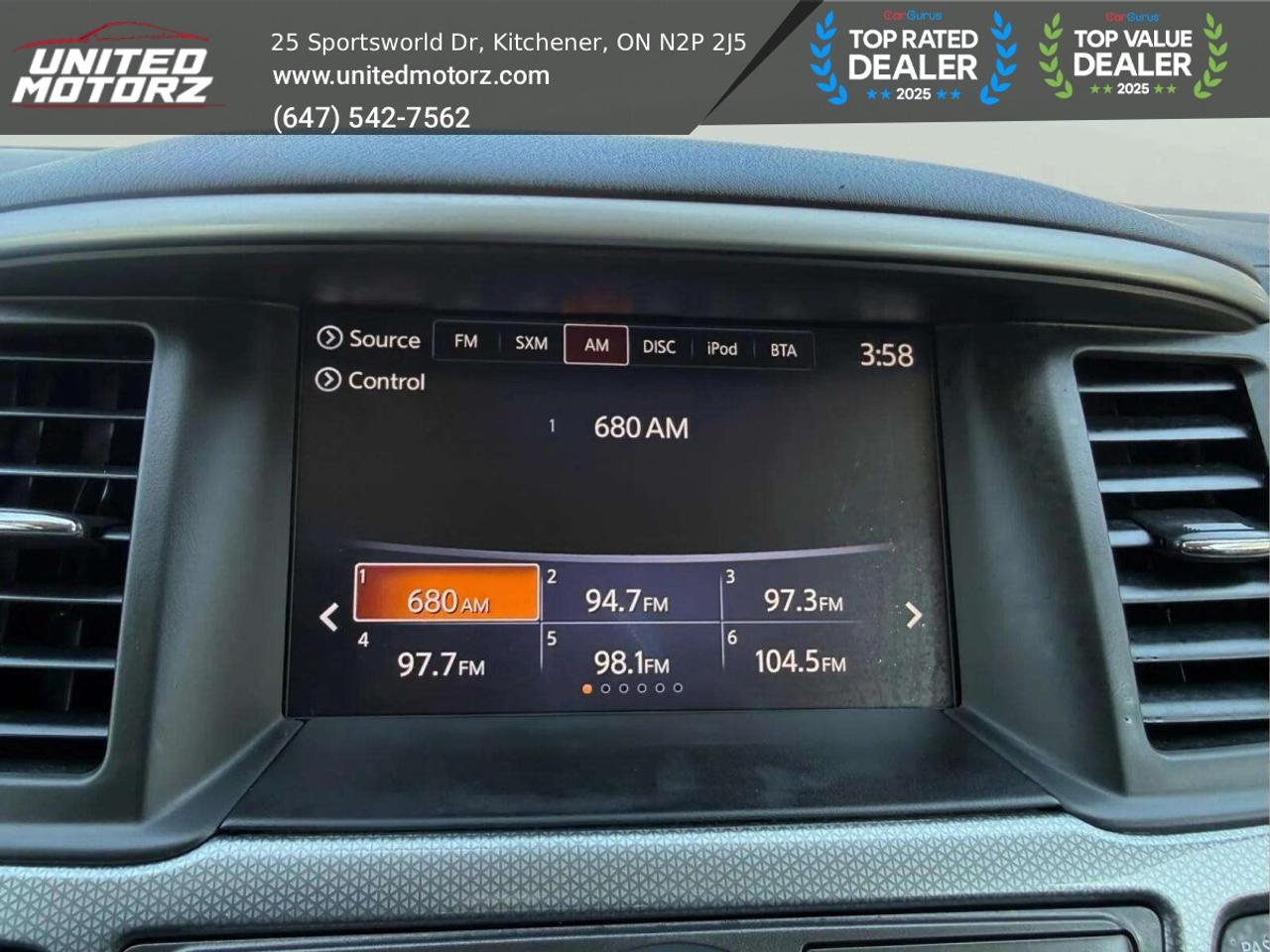 2017 Nissan Pathfinder SL AUTO 4*4 3.5L 6cyl~AS-IS SPECIAL~ Photo