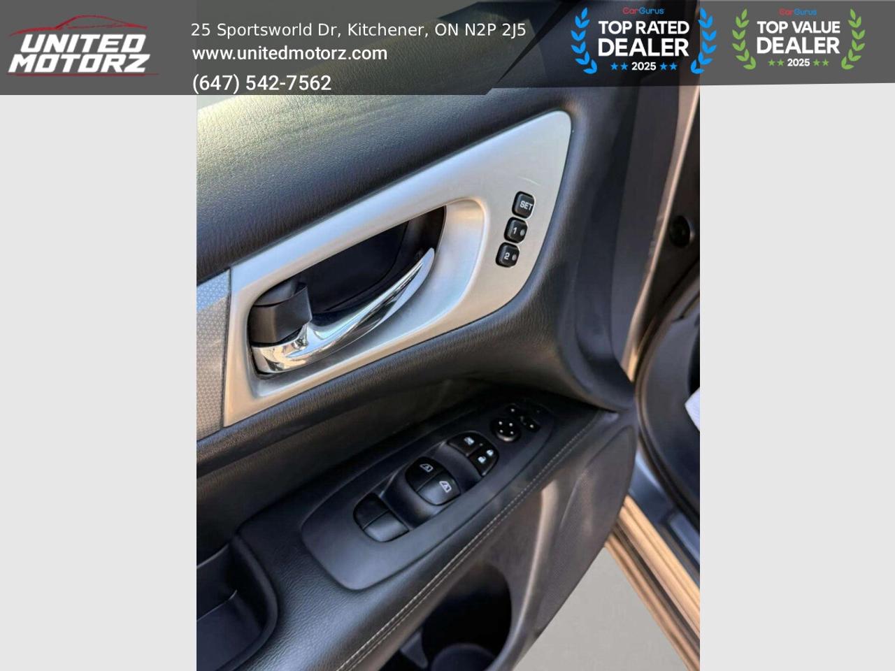 2017 Nissan Pathfinder SL AUTO 4*4 3.5L 6cyl~AS-IS SPECIAL~ Photo