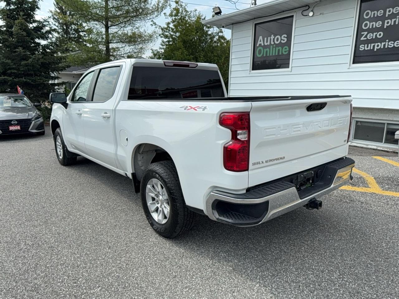 2025 Chevrolet Silverado 1500 LT-4X4-5.3L-HITCH-HEATED SEATS-ALLOYS-WARRANTY Photo2