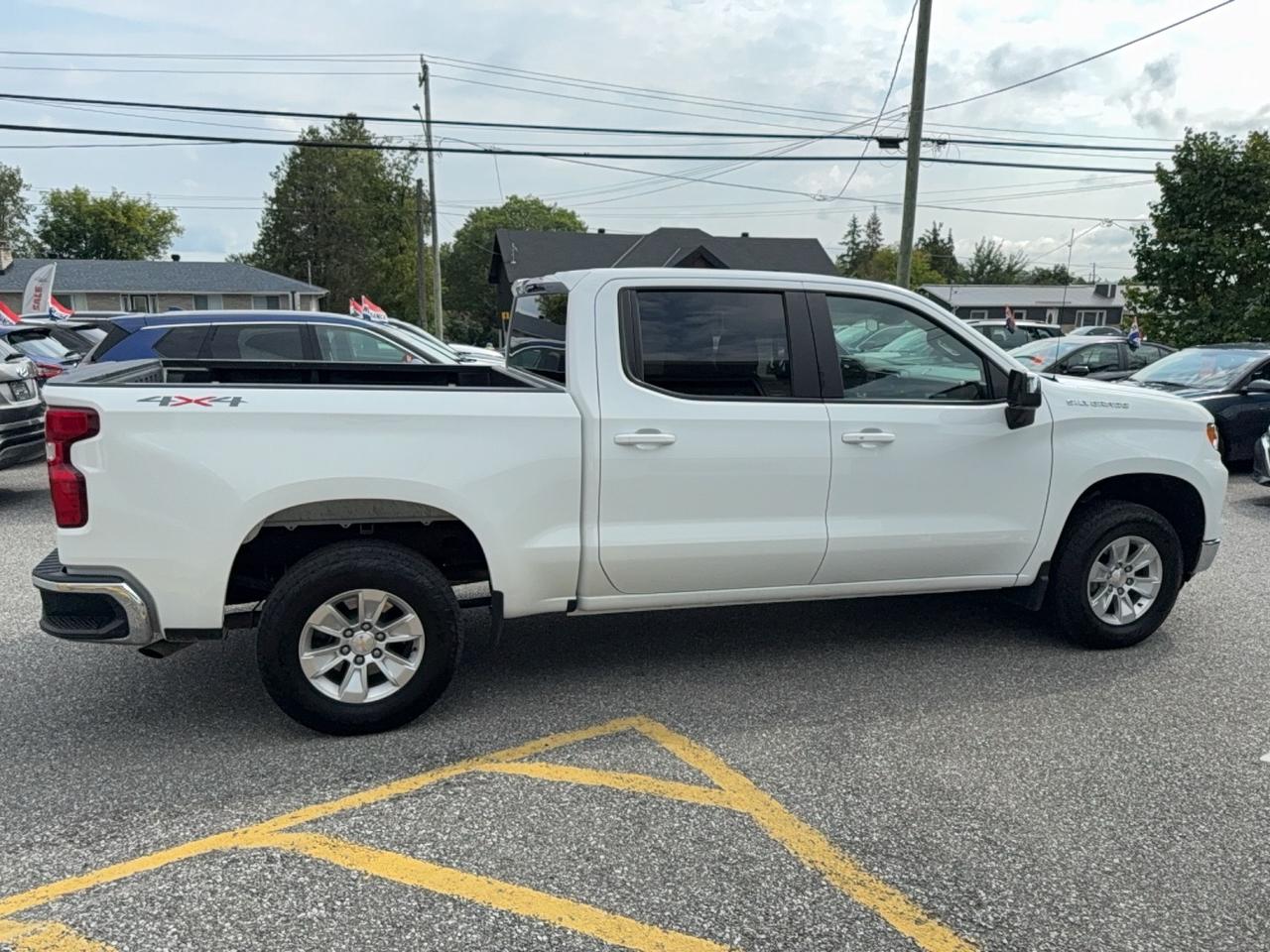 2025 Chevrolet Silverado 1500 LT-4X4-5.3L-HITCH-HEATED SEATS-ALLOYS-WARRANTY Photo