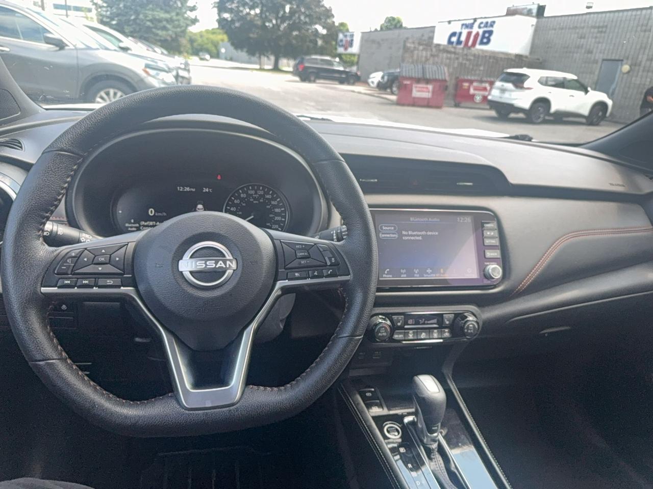 2024 Nissan Kicks SR