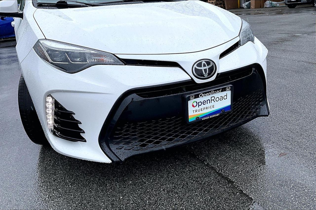 Used 2017 Toyota Corolla 4-door Sedan SE CVTi-S for sale in Burnaby, BC