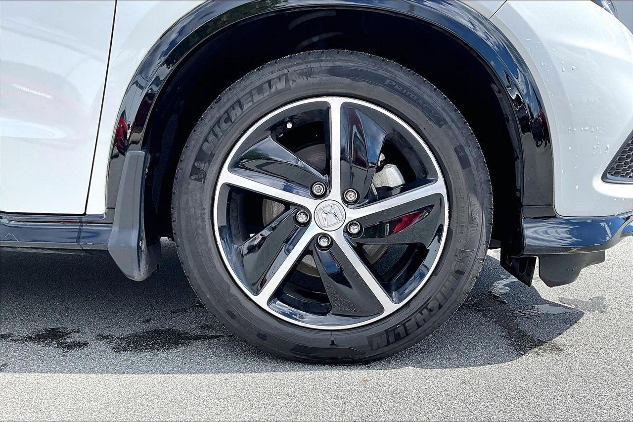 Used 2019 Honda HR-V Sport-HS 4WD for sale in Burnaby, BC
