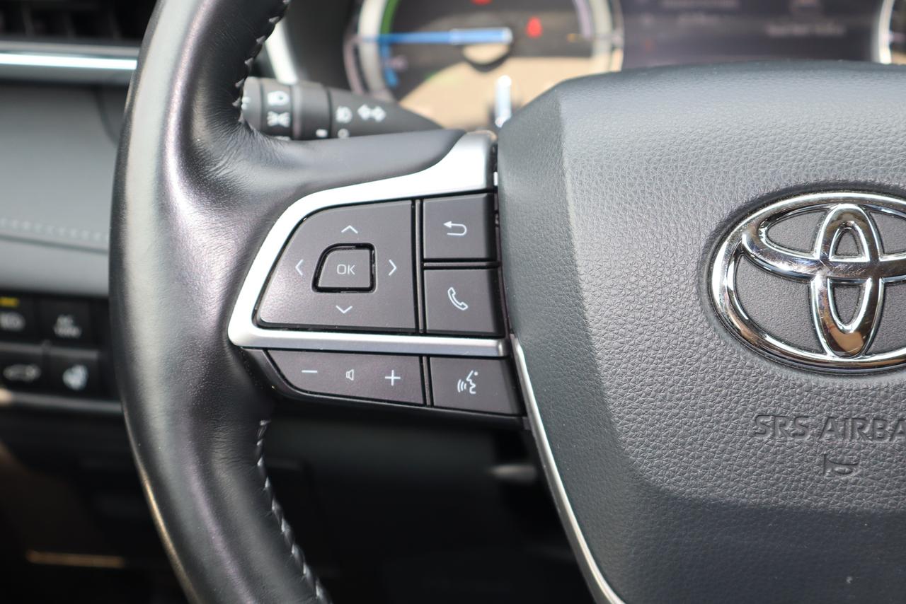 2022 Toyota Highlander Hybrid Limited Photo