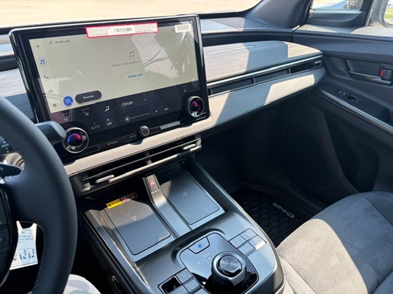 2026 Toyota C-HR XSE AWD Photo