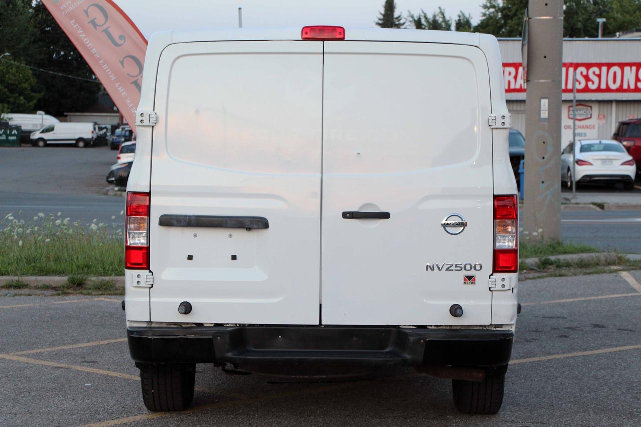 2020 Nissan NV 2500 S Photo