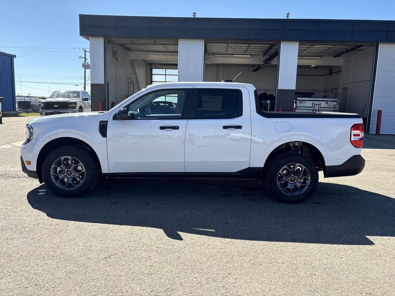 2026 Ford Maverick XLT 302A Photo3
