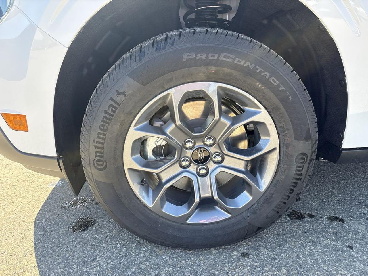 2026 Ford Maverick XLT 302A Photo2