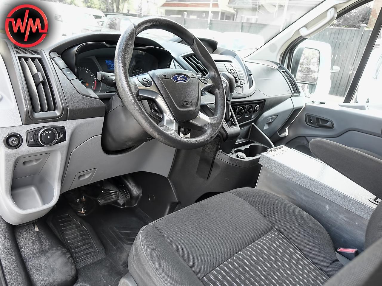 2018 Ford Transit 250 LOW ROOF*ROOF RACK*SHELVES*REVERSE CAMERA Photo