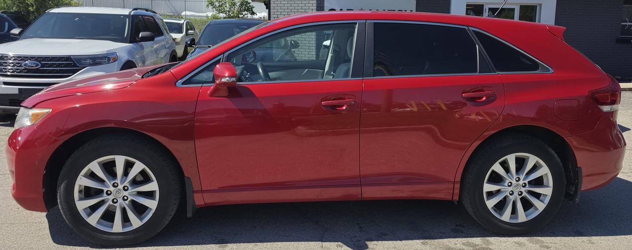 2014 Toyota Venza LE / PWR SEAT / BLUETOOTH / REAR CAM / CRUISE Photo