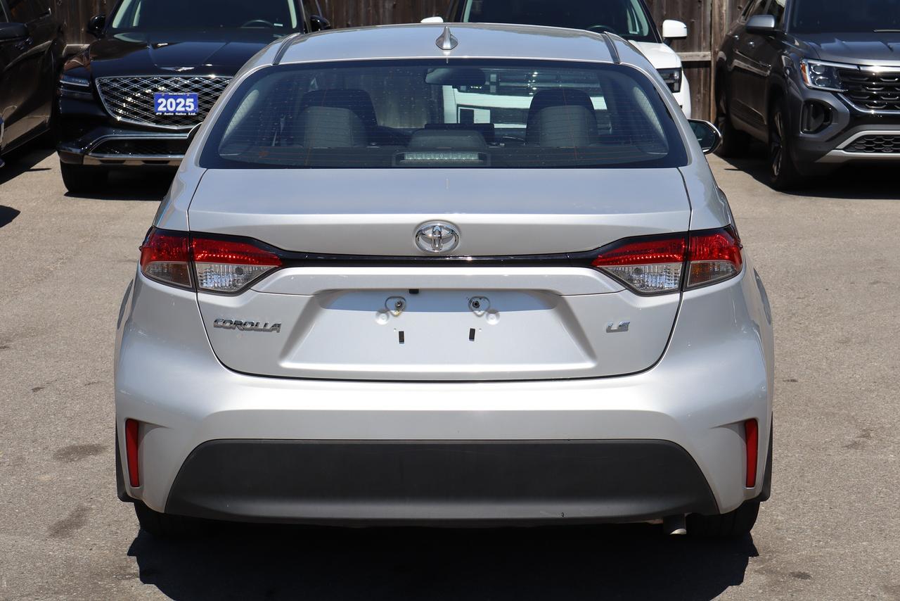 2024 Toyota Corolla LE Photo