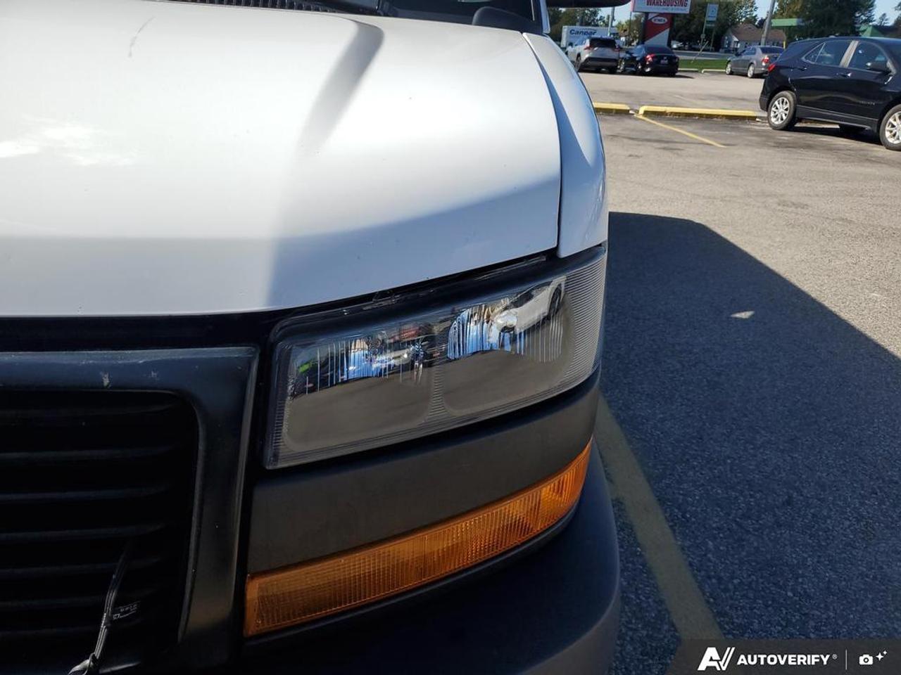 2020 GMC Savana Cargo Van RWD 2500 135" Photo
