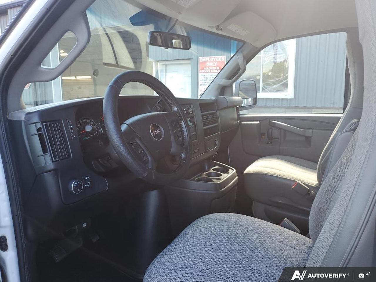 2020 GMC Savana Cargo Van RWD 2500 135" Photo