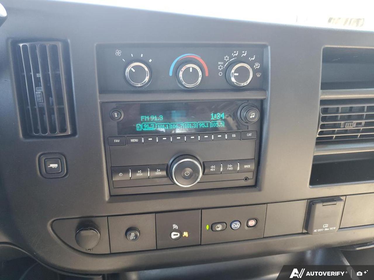 2020 GMC Savana Cargo Van RWD 2500 135" Photo
