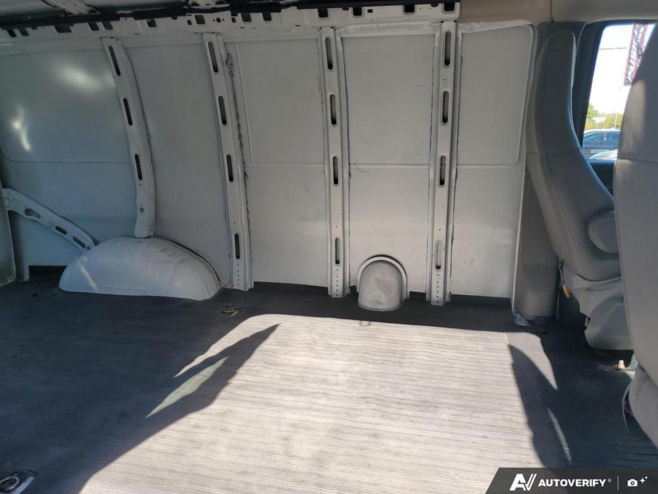 2020 GMC Savana Cargo Van RWD 2500 135" Photo