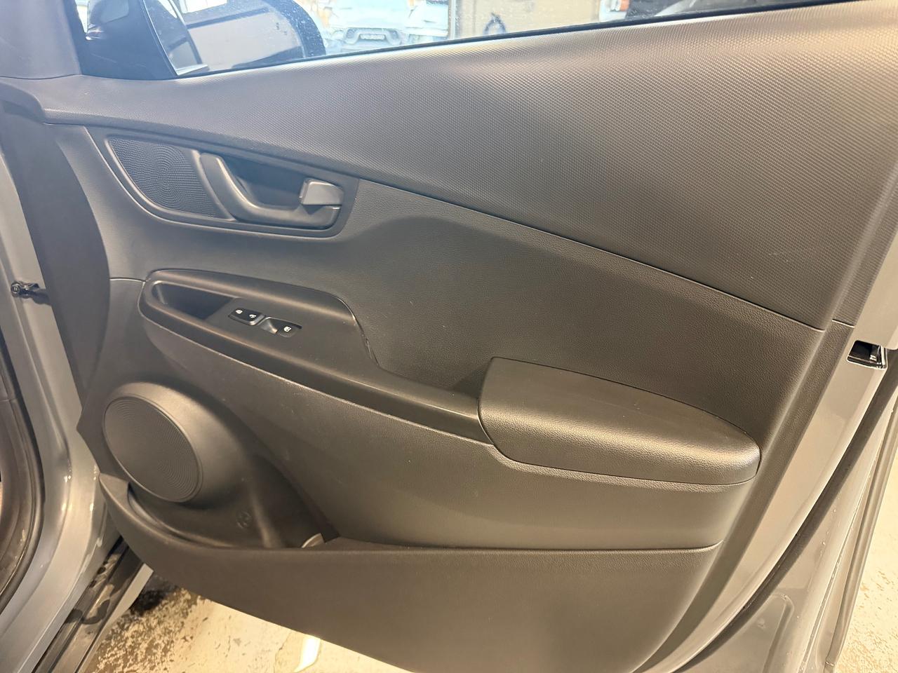 2021 Hyundai KONA 1.6T Trend AWD Photo
