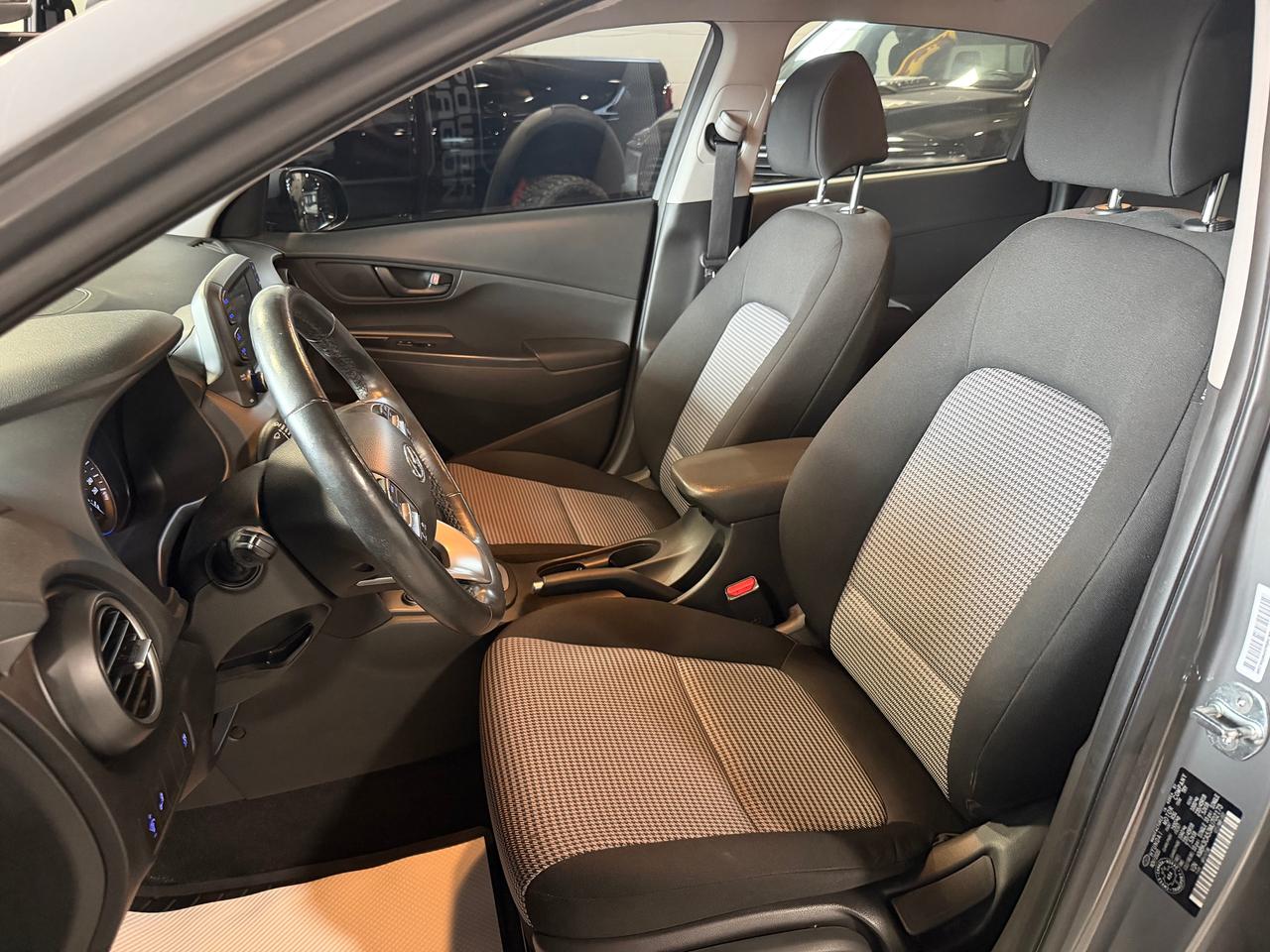 2021 Hyundai KONA 1.6T Trend AWD Photo