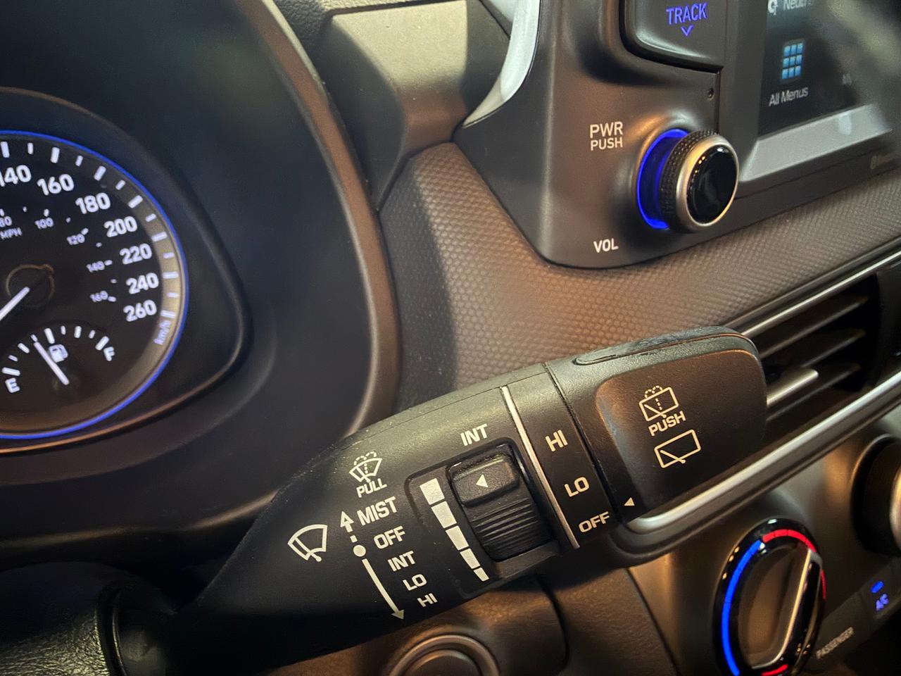 2021 Hyundai KONA 1.6T Trend AWD Photo