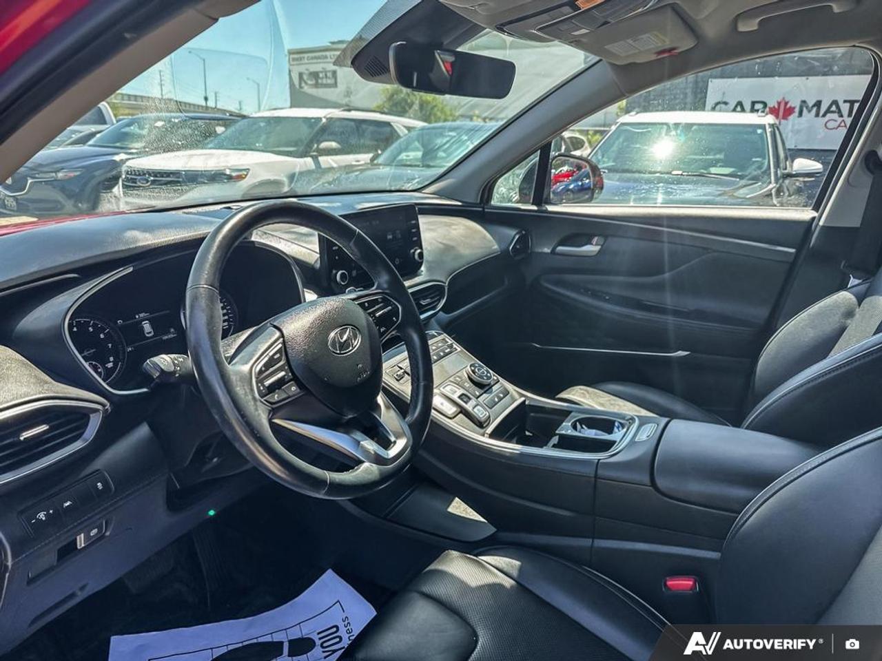 2022 Hyundai Santa Fe URBAN / NO ACCIDENTS / HTD SEATS / AWD / LEATHER Photo