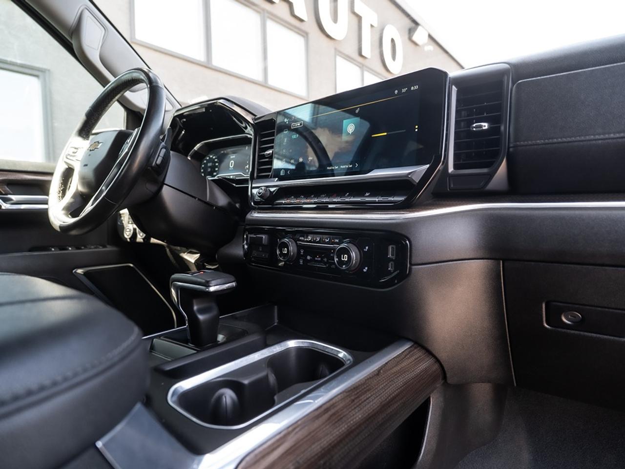 2023 Chevrolet Silverado 1500 4WD Crew Cab LT Photo20