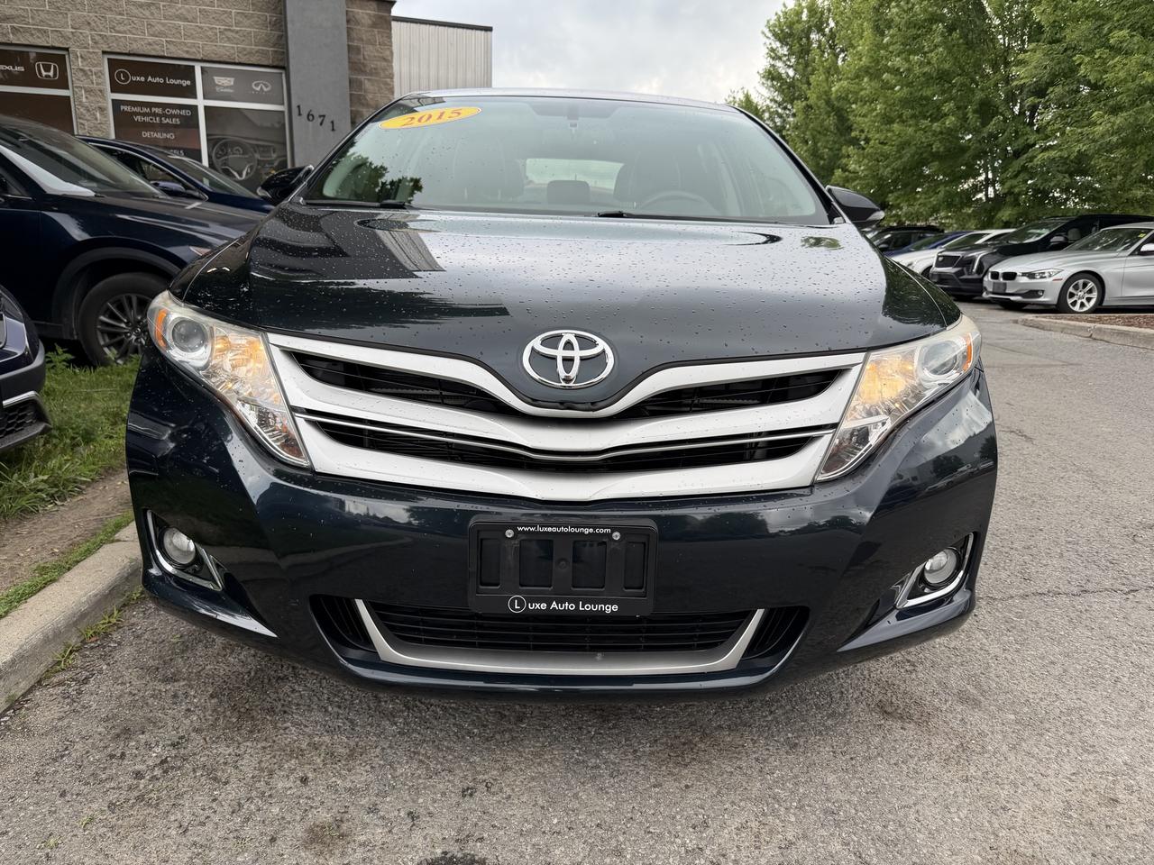 2015 Toyota Venza XLE Photo