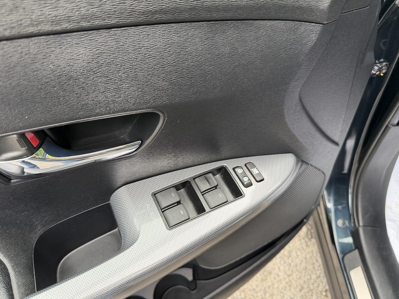 2015 Toyota Venza XLE - Photo #11