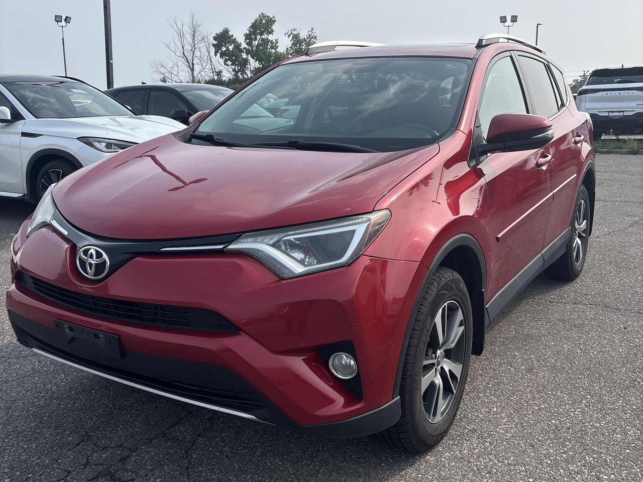Used 2016 Toyota RAV4 XLE/AWD/ REAR CAM / NO ACCIDENT / SUPER CLEAN / AC for sale in Scarborough, ON