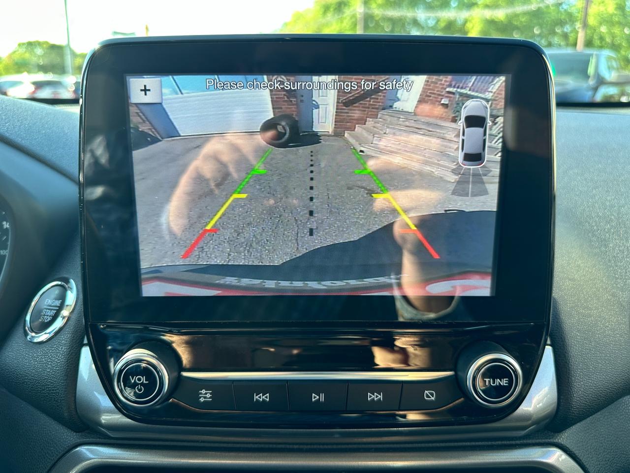 2019 Ford EcoSport SE Heated Cloth NAV FM/XM Sunroof BackupCam A/C Photo