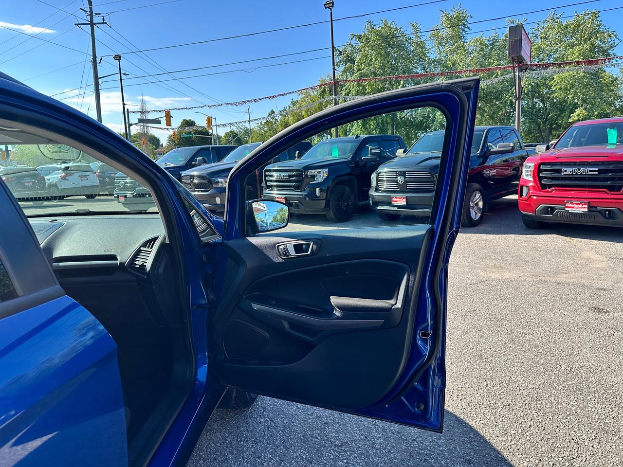 2019 Ford EcoSport SE Heated Cloth NAV FM/XM Sunroof BackupCam A/C Photo
