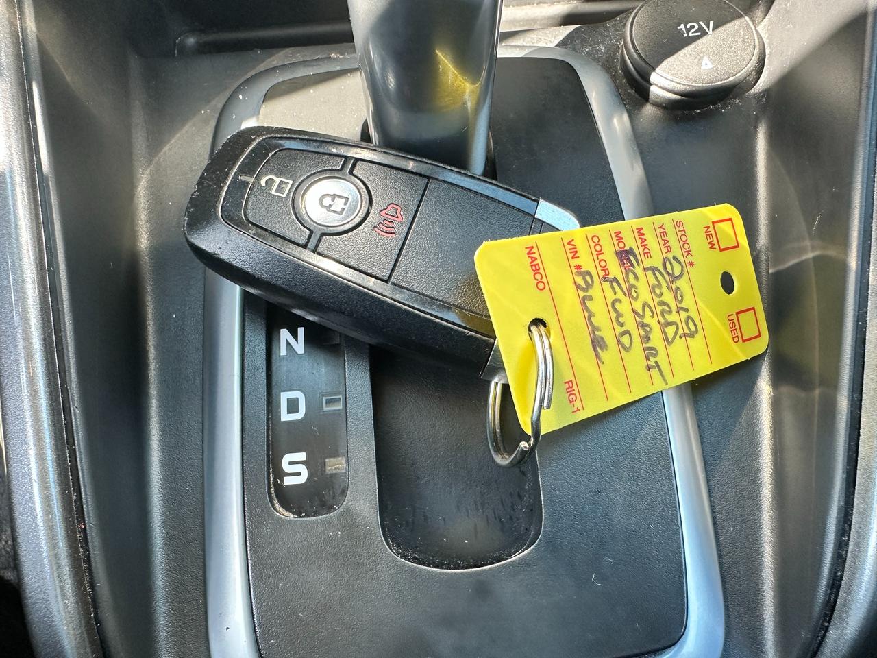 2019 Ford EcoSport SE Heated Cloth NAV FM/XM Sunroof BackupCam A/C Photo