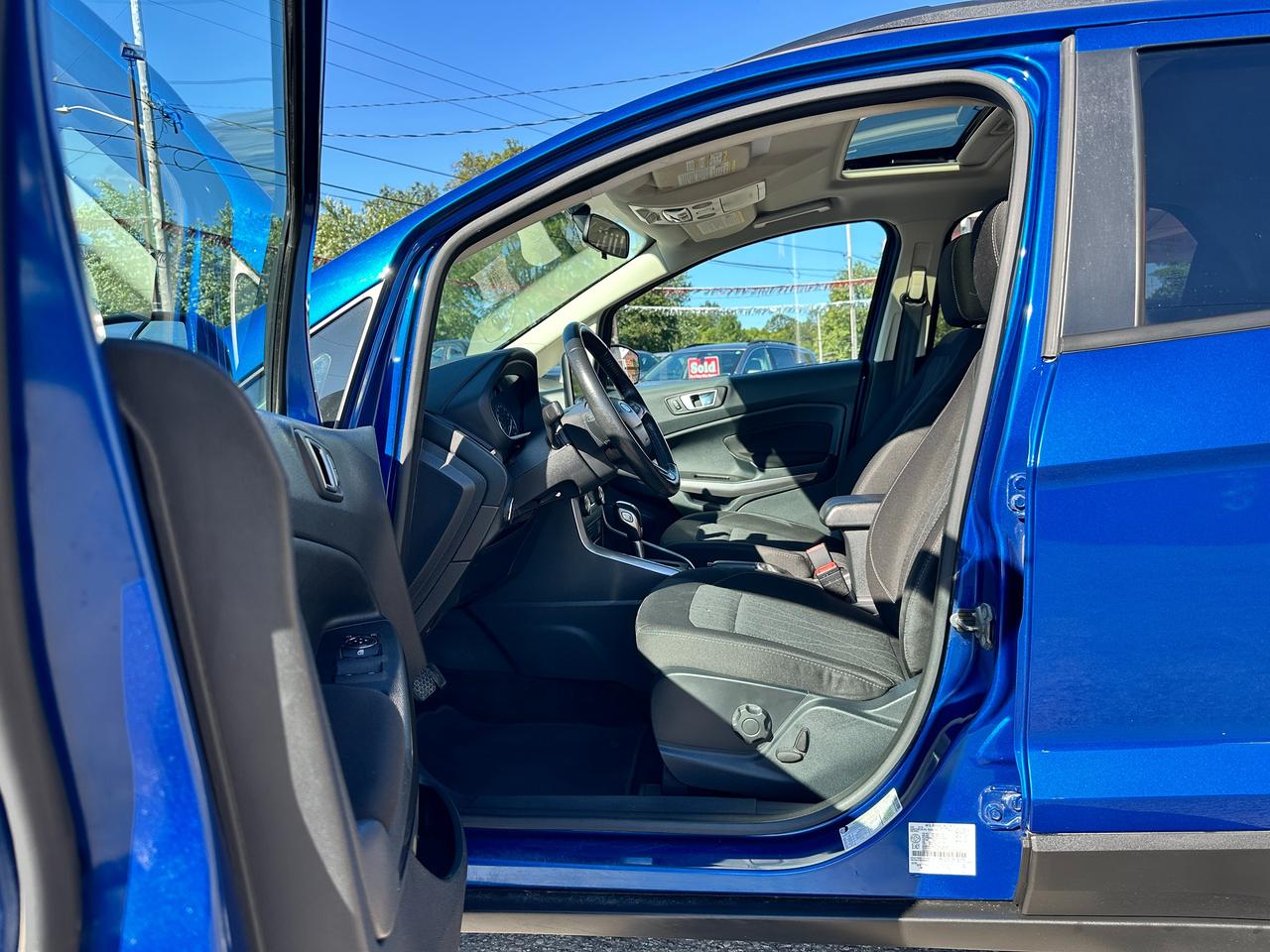 2019 Ford EcoSport SE Heated Cloth NAV FM/XM Sunroof BackupCam A/C Photo