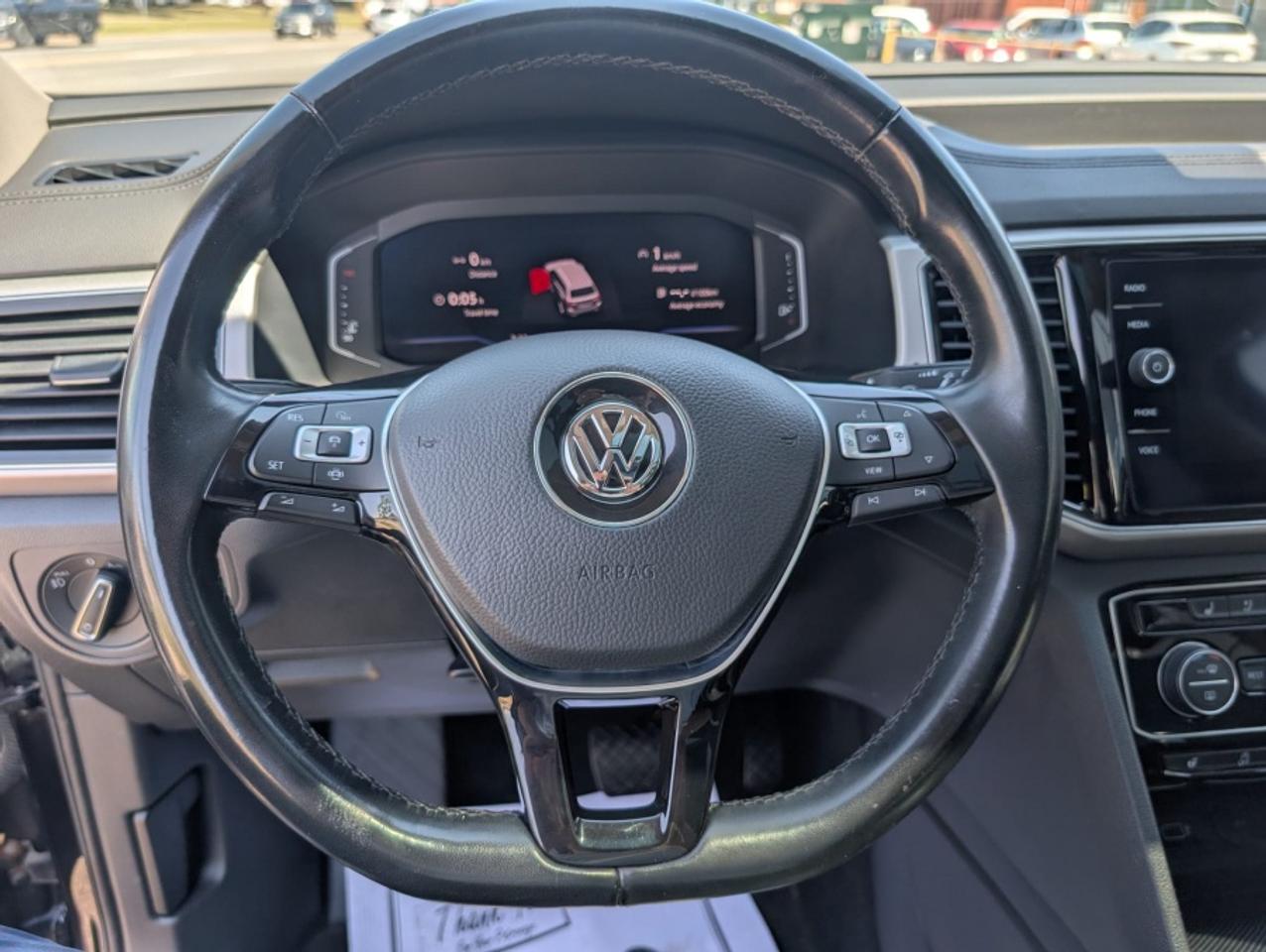 2019 Volkswagen Atlas V6 4MOTION * EXECLINE * PANO ROOF * LEATHER SEATS Photo