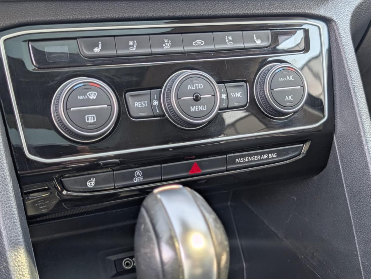 2019 Volkswagen Atlas V6 4MOTION * EXECLINE * PANO ROOF * LEATHER SEATS - Photo #15
