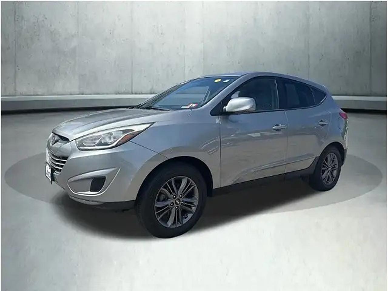2015 Hyundai Tucson GL - Photo #1